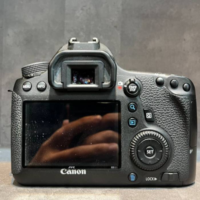 دوربین دست دوم عکاسی کانن Canon EOS 6D Body (5000 شات)