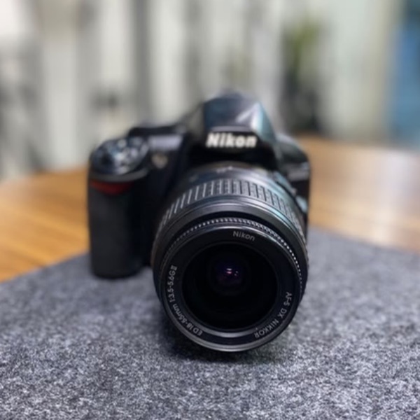 دوربین عکاسی نیکون دست دوم Nikon D3100 Kit 18-55mm f/3.5-5.6 G VR (11/000 شات)