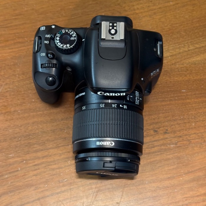 دوربین عکاسی کانن دست دوم Canon EOS 550D Kit 18-55mm f/3.5-5.6 III (15000 شات)