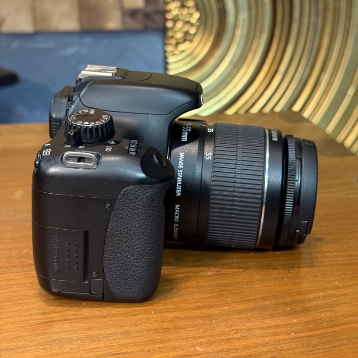 دوربین عکاسی کانن دست دوم Canon EOS 550D Kit 18-55mm f/3.5-5.6 III (15000 شات)