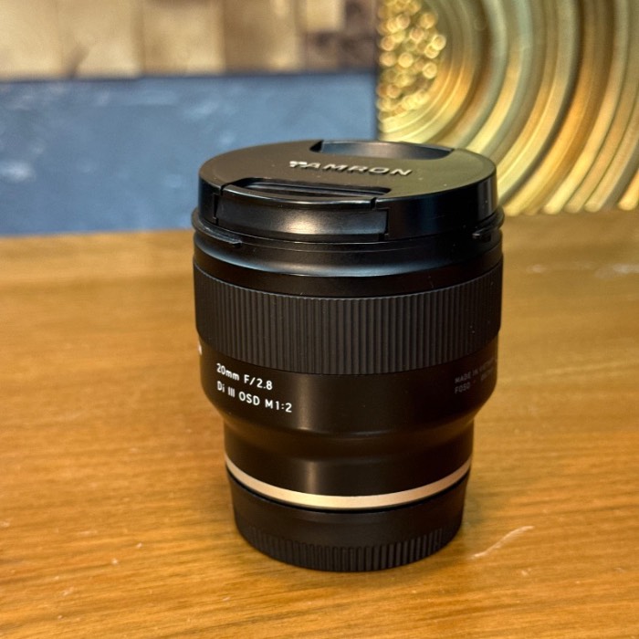 لنز تامرون دست دوم Tamron 20mm f/2.8 Di III OSD M 1:2 for Sony E (جعبه دارد)