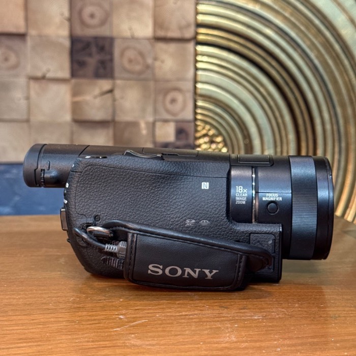دوربین دست دوم دوربین تصویربرداری Sony FDR-AX100 (0 شات)