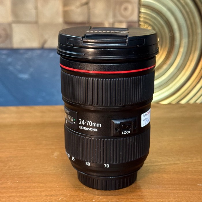 لنز دست دوم Canon EF 24-70mm f/2.8L II USM (جعبه دارد)