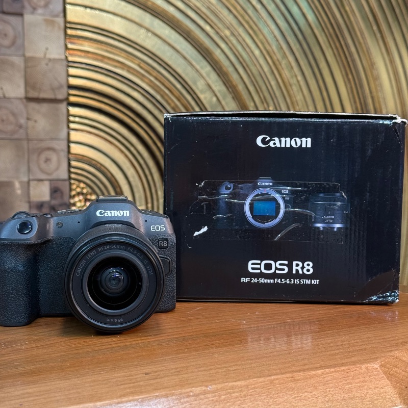 دوربین کانن دست دوم Canon EOS R8 Kit RF 24-50mm f/4.5-6.3 IS STM (1900 شات)