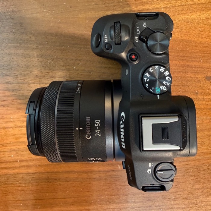 دوربین کانن دست دوم Canon EOS R8 Kit RF 24-50mm f/4.5-6.3 IS STM (1900 شات)