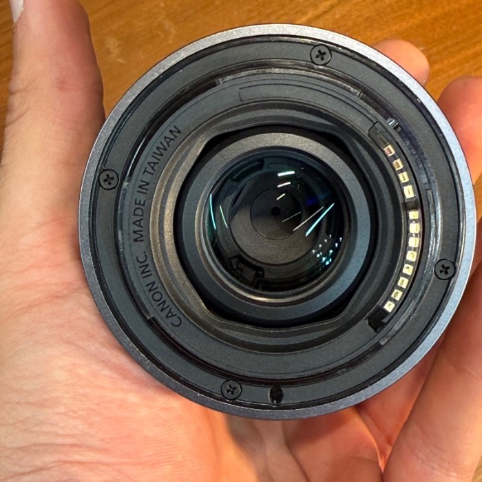 دوربین کانن دست دوم Canon EOS R8 Kit RF 24-50mm f/4.5-6.3 IS STM (1900 شات)