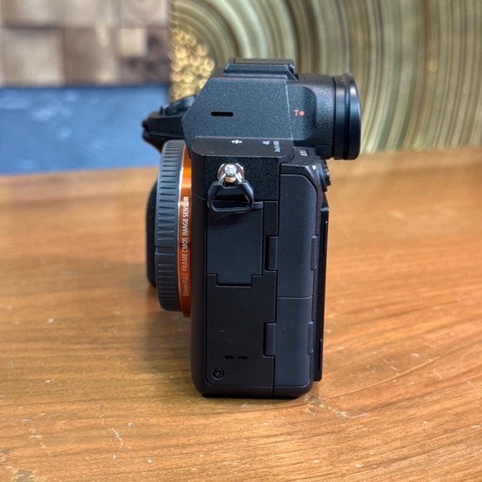 دوربین سونی دست دوم Sony Alpha a7R IV body (1900 شات)