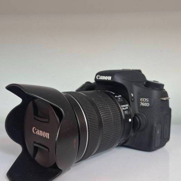 دوربین دست دوم دوربین عکاسی کانن Canon EOS 760D Kit 18-135mm f/3.5-5.6 IS STM (3000 شات)