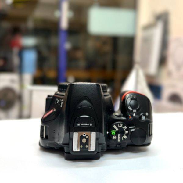 دوربین نیکون دست دوم Nikon D5600 body (22000 شات)