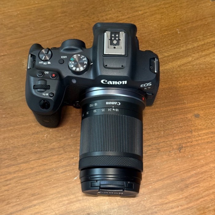 دوربین کانن دست دوم Canon EOS R7 Mirrorless Camera with 18-150mm (1000 شات)
