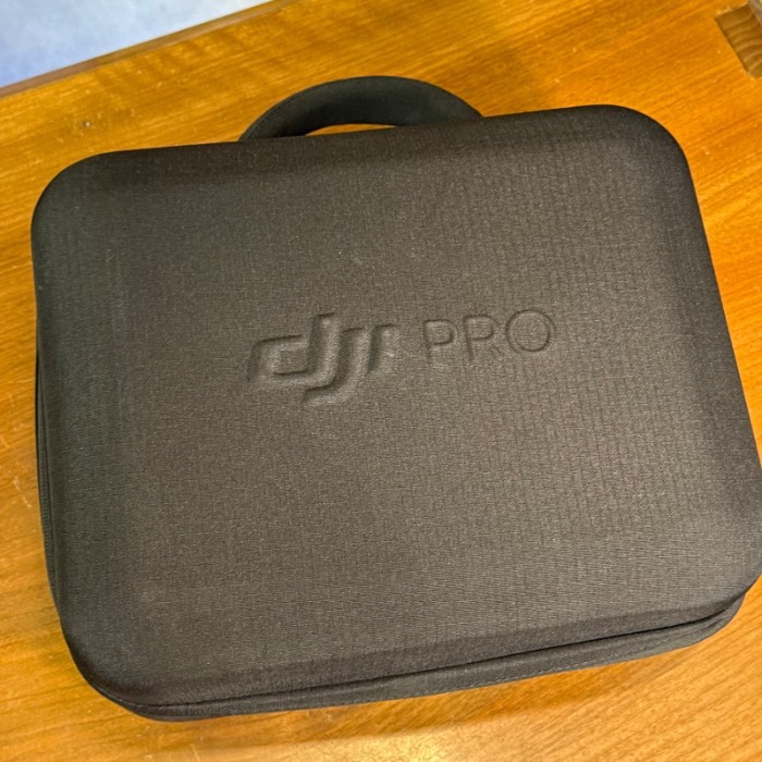 گیمبال دست دوم دوربین دی‌جی‌آی DJI RS 4 Pro Combo (جعبه دارد)