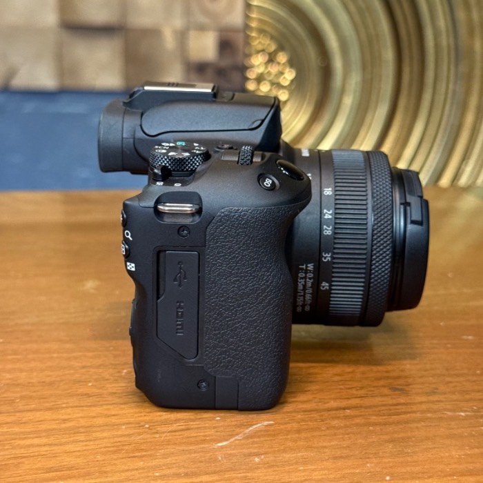 دوربین کانن دست دوم Canon EOS R50 Kit RF-S 18-45mm f/4.5-6.3 IS STM (1500 شات)