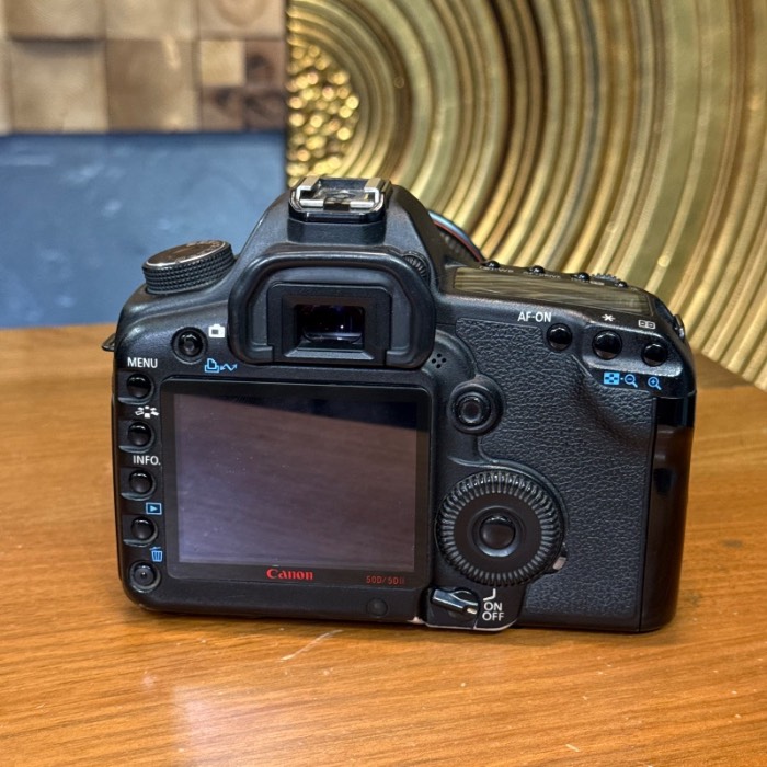 دوربین دست دوم کانن Canon EOS 5D Mark II Kit 24-105mm f/4L IS USM