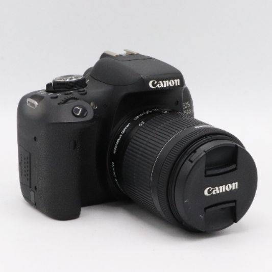 دوربین دست دوم عکاسی کانن Canon EOS 750D Kit 18-55mm f/3.5-5.6 IS STM (9000 شات)