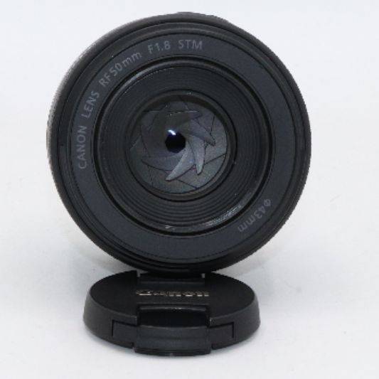 لنز کانن دست دوم Canon RF 50mm f/1.8 STM Lens (جعبه دارد)