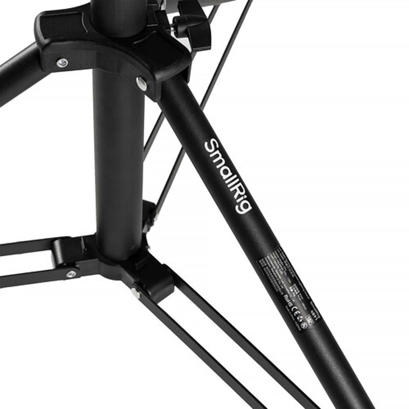 نمای نزدیک سه‌پایه نور اسمال ریگ SmallRig LA-S280 Spring Cushioned Lighting Stand