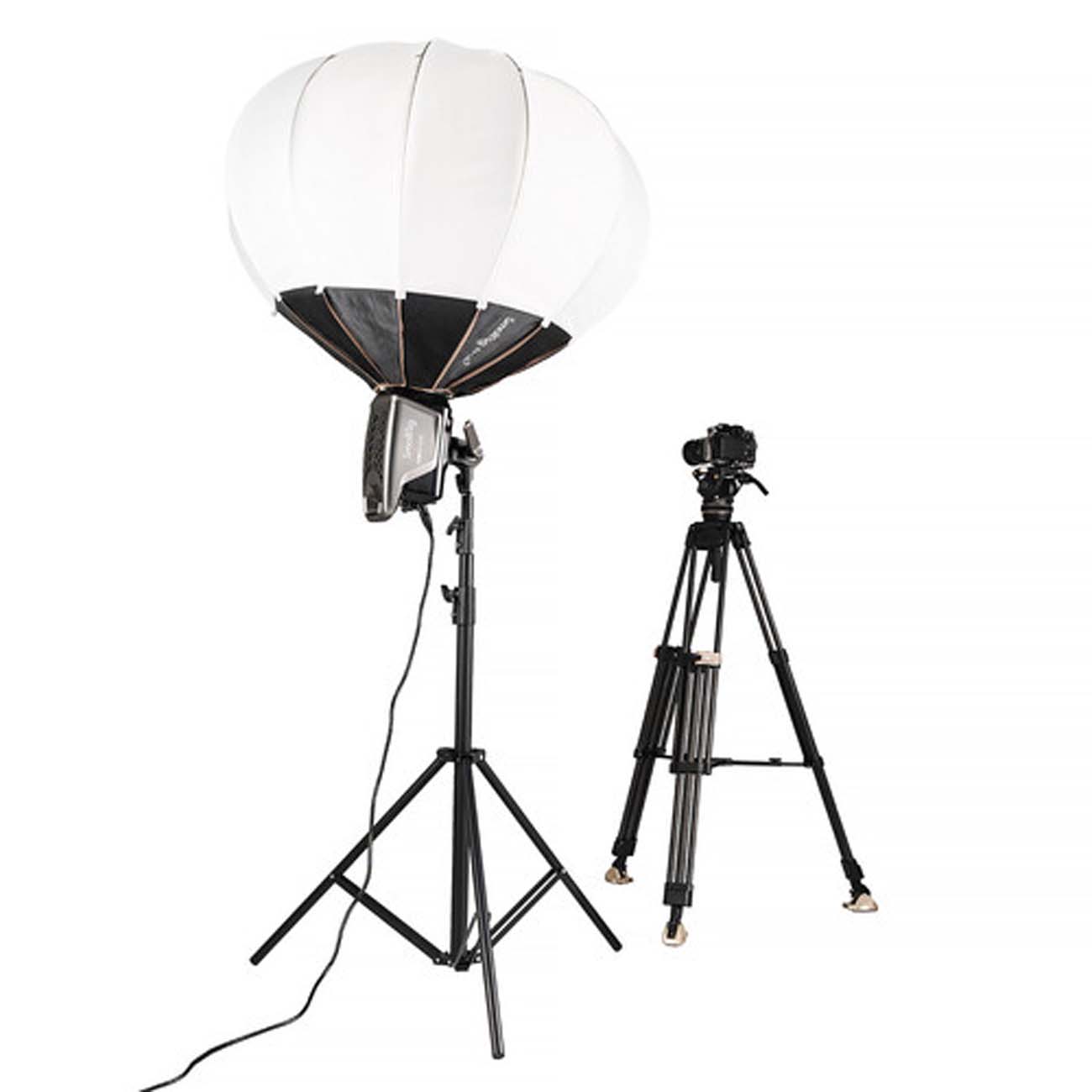 نمای کاربردی از سه‌ پایه نور اسمال ریگ SmallRig LA-S280 Spring Cushioned Lighting Stand