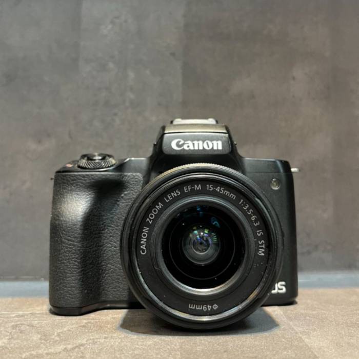 دوربین دست دوم بدون آینه کانن Canon EOS M50 kit 15-45mm black (4000 شات)