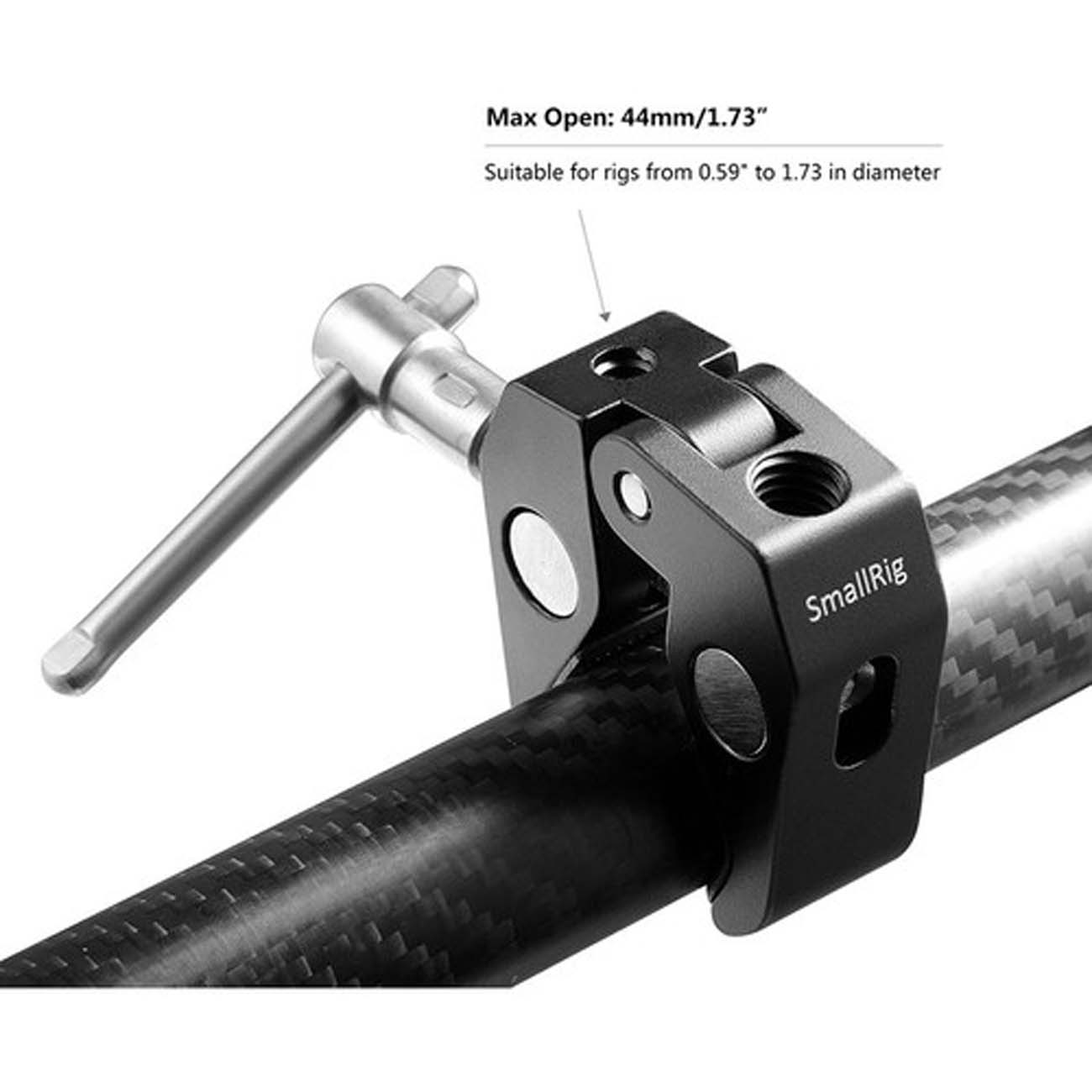 نمای نزدیک از گیره نصب تجهیزات اسمال ریگ SmallRig Super Clamp with 1/4"-20 and 3/8"-16 Threads
