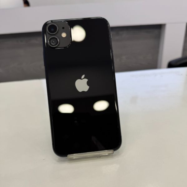 گوشی موبایل آیفون دست دوم Apple iPhone 11 normal 64gb