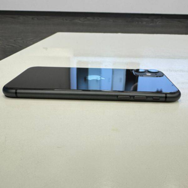 گوشی موبایل آیفون دست دوم Apple iPhone 11 normal 64gb