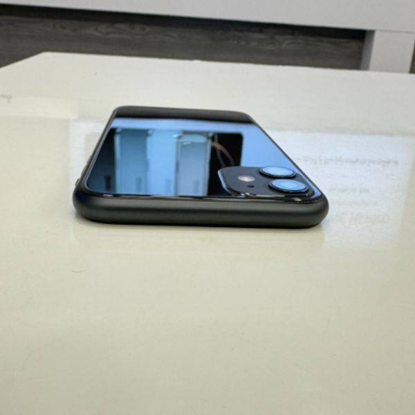 گوشی موبایل آیفون دست دوم Apple iPhone 11 normal 64gb