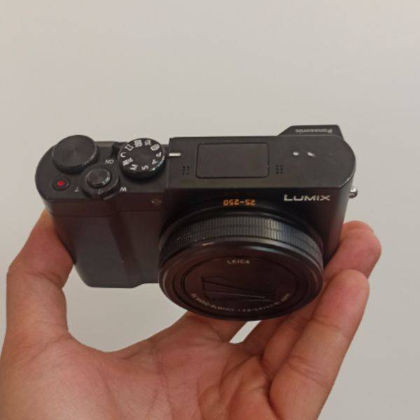 دوربین دست دوم دوربین عکاسی پاناسونیک Panasonic LUMIX DMC-TZ110 (10000 شات)
