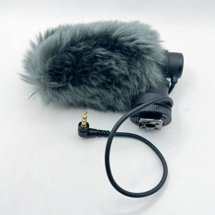 میکروفون روی دوربین کانن Canon DM-E100 (دست دوم)