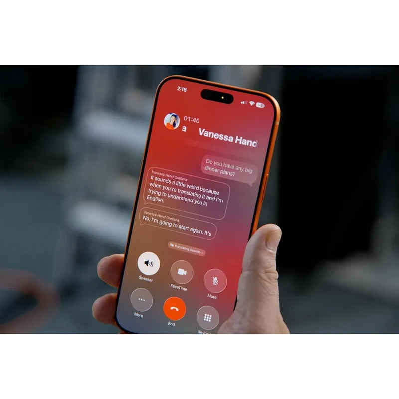 عکس در حال استفاده از گوشی موبایل آیفون Apple Iphone 17 Pro 256GB ZA/A