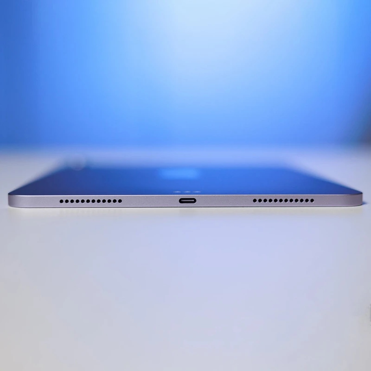 عکس از کنار آیپد پرو Apple IPad Air M4 256GB 11inch