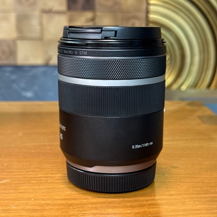 لنز دست دوم کانن Canon RF 85mm f/2 Macro IS STM Lens (جعبه دارد)