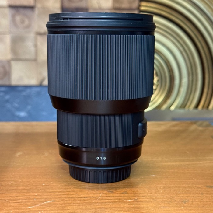 لنز دست دوم سیگما Sigma 85mm f/1.4 DG HSM Art for Canon (جعبه ندارد)