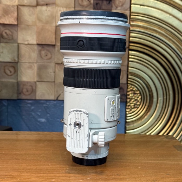 لنز دست دوم کانن Canon EF 300mm f/4L IS USM (جعبه دارد)