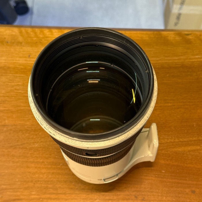 لنز دست دوم کانن Canon EF 300mm f/4L IS USM (جعبه دارد)