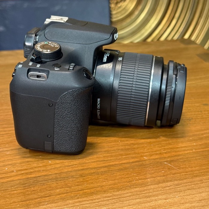 دوربین دست دوم عکاسی کانن Canon EOS 1200D ‌Kit 18-55mm f/3.5-5.6 III (11000 شات)