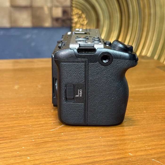 دوربین دست دوم سینمایی سونی Sony FX30 Digital Cinema Camera
