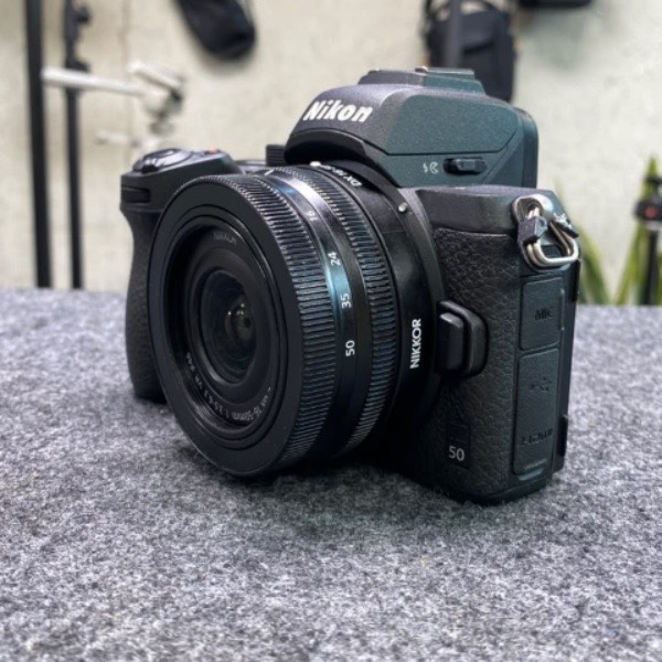 دوربین دست دوم عکاسی نیکون Nikon Z50 Mirrorless Digital Camera kit 16-50mm (13/000 شات)
