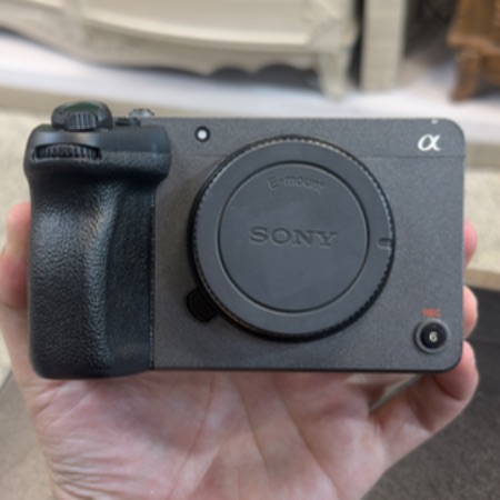 دوربین دست دوم فیلمبرداری سونی Sony FX30 Digital Cinema Camera