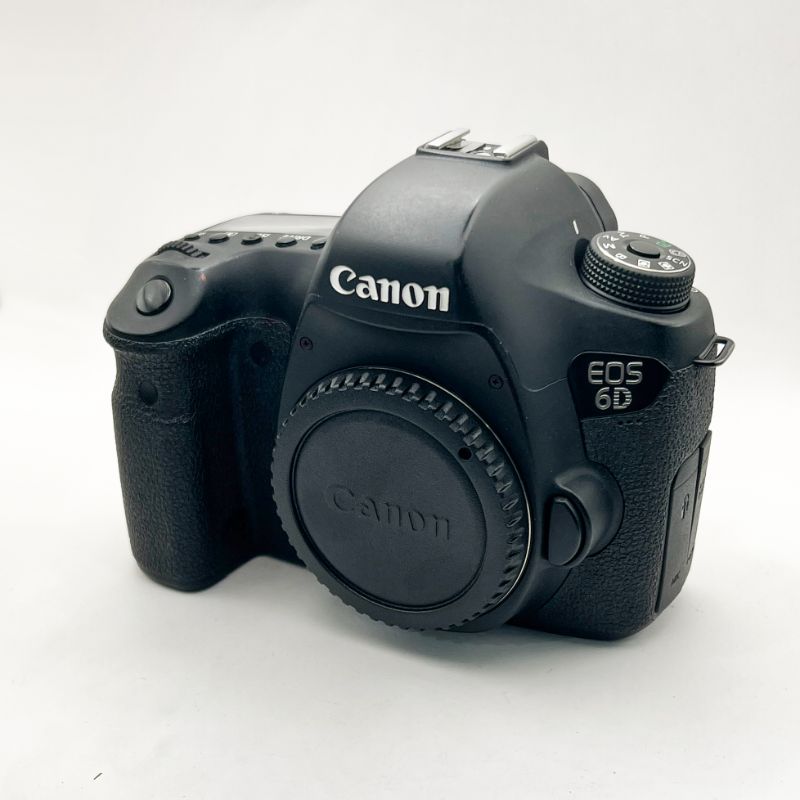 دوربین دست دوم عکاسی کانن Canon EOS 6D Mark II DSLR Camera Body (16950 شات)