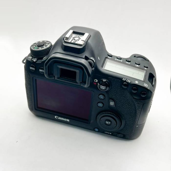 دوربین دست دوم عکاسی کانن Canon EOS 6D Mark II DSLR Camera Body (16950 شات)