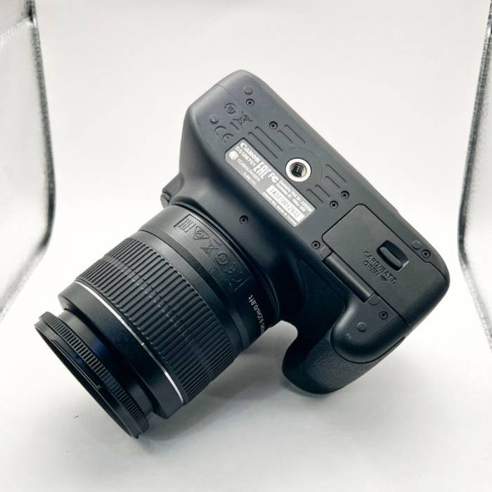 دوربین دست دوم عکاسی کانن Canon EOS 4000D Kit EF-S 18-55mm III (10 شات)