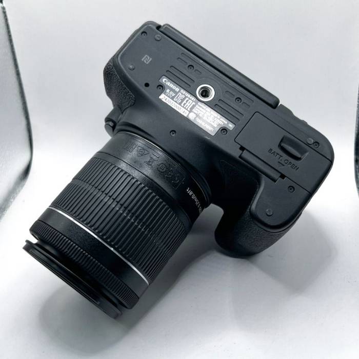دوربین دست دوم Canon EOS 760D Kit EF-S 18-55 IS STM (31000 شات)