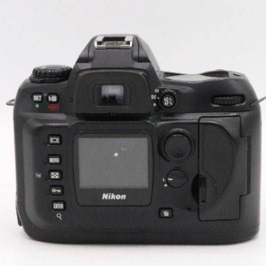 دوربین دست دوم نیکون NIKON 100d body (30000 شات)