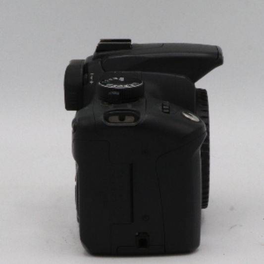 دوربین کانن دست دوم CANON 300d BODY (25500 شات)