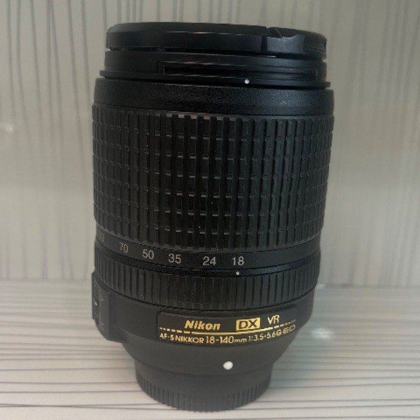 لنز نیکون دست دوم Nikon AF-S DX NIKKOR 18-140mm (جعبه دارد)