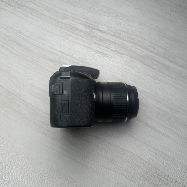 دوربین نیکون دست دوم Nikon D5600 Kit 18-55mm f/3.5-5.6G VR (26000 شات)