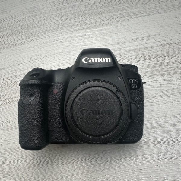 دوربین دست دوم 6D Body (42000 شات)