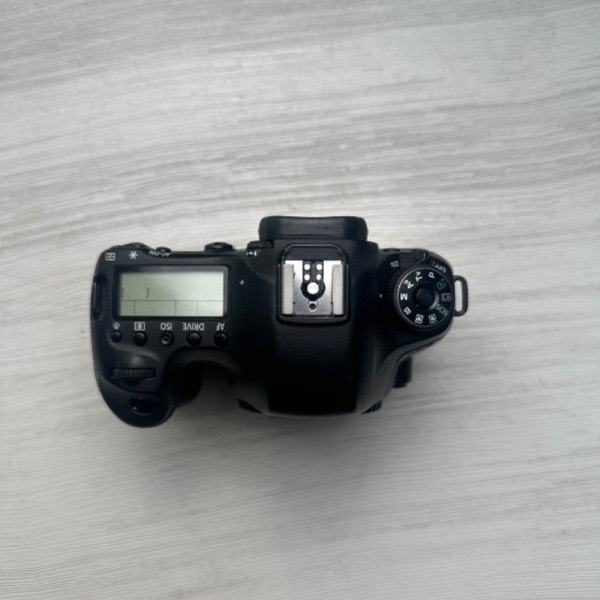 دوربین کانن دست دوم Canon EOS 6D DSLR Camera Body (42000 شات)