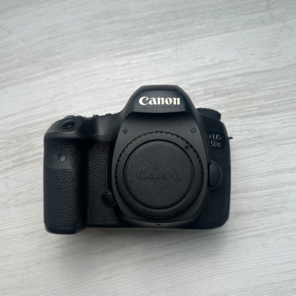 دوربین دست دوم کانن Canon EOS 5DS Body (35000 شات)