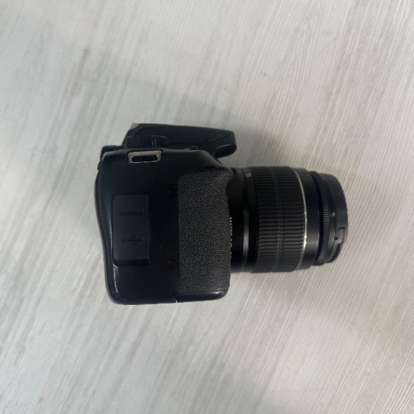 دوربین دست دوم Canon EOS 4000D Kit EF-S 18-55mm III (31000 شات)
